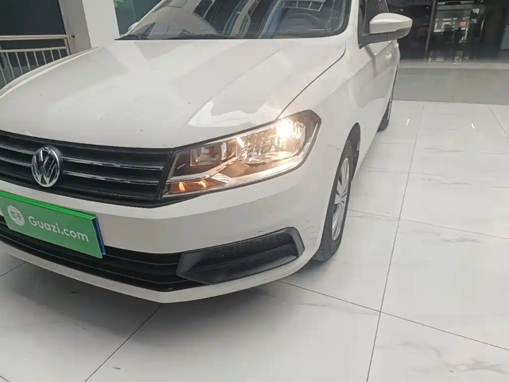 Volkswagen Santana — миниатюра 24
