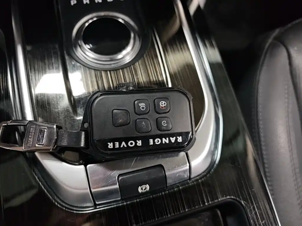 Land Rover Discovery Sport — миниатюра 9