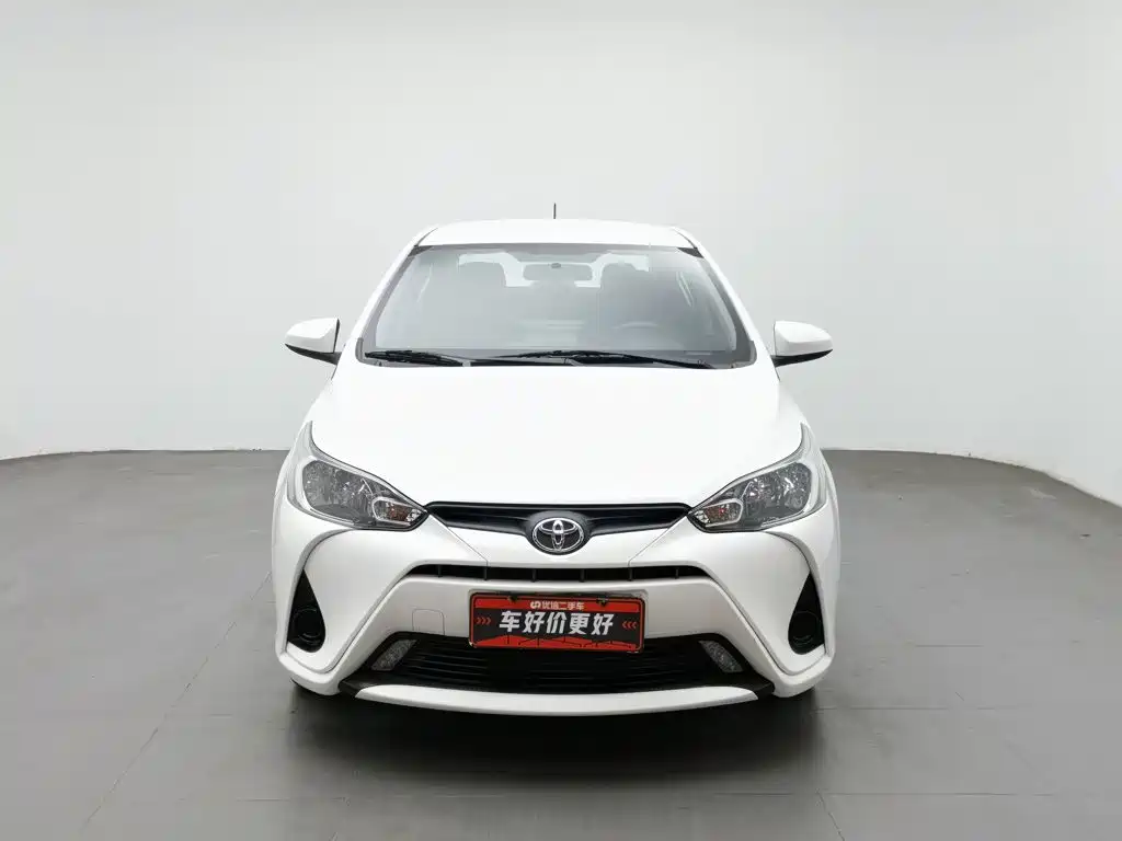 Toyota Yaris L — миниатюра 3
