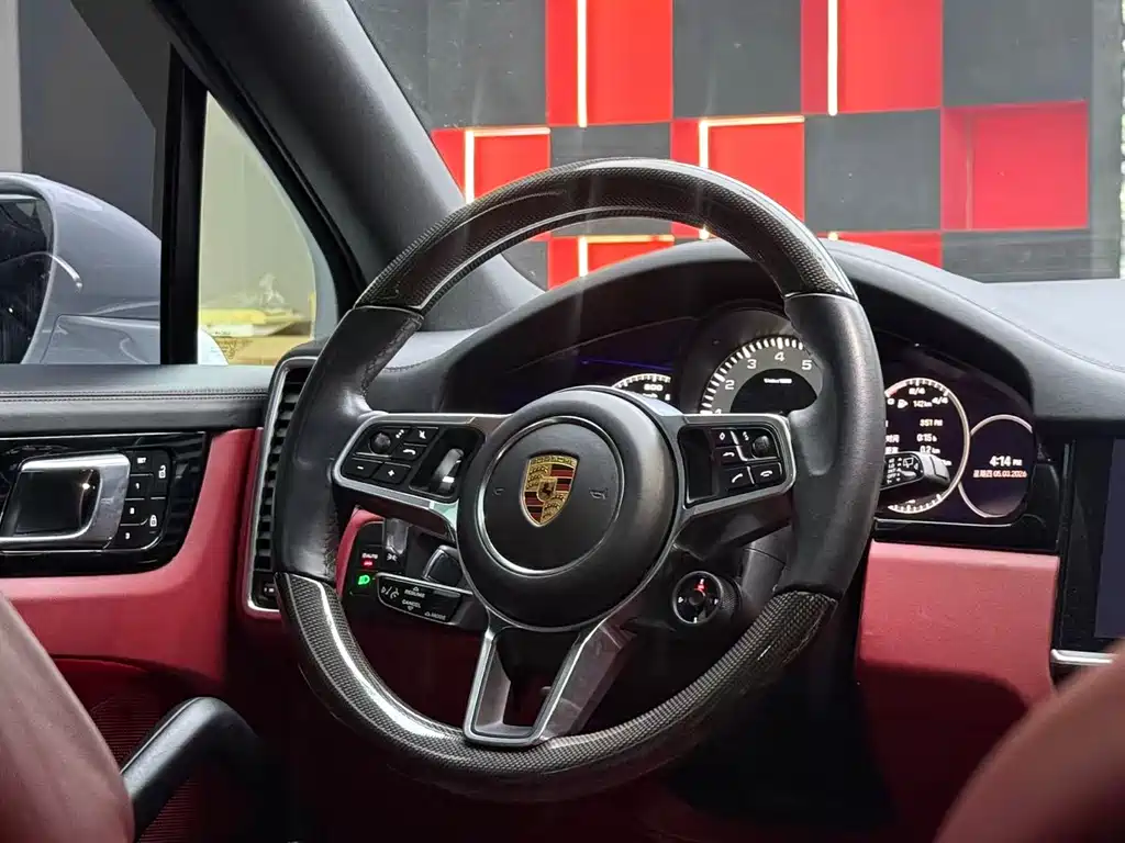 PORSCHE CAYENNE NEW ENERGY