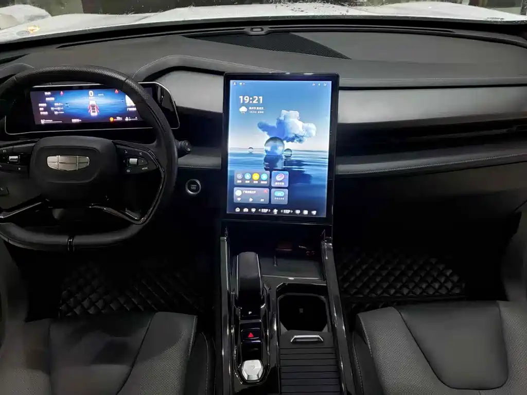 Geely Boyue — миниатюра 5
