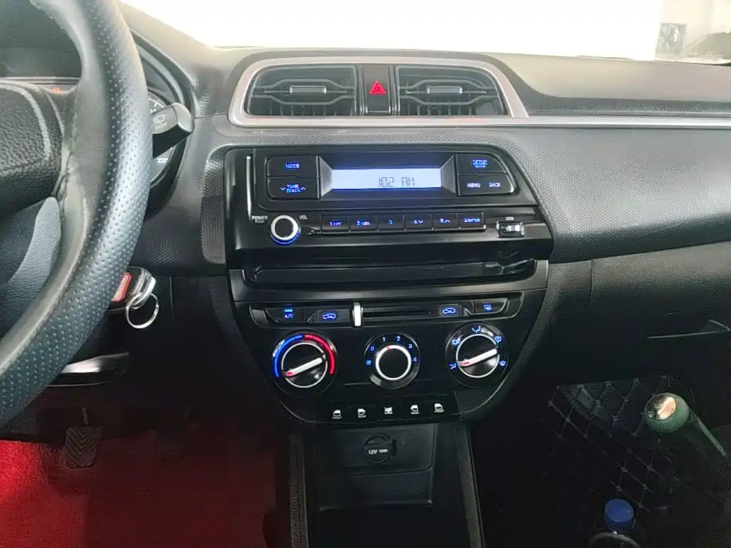 Hyundai Verna — миниатюра 13