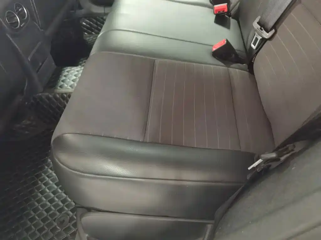 Volkswagen Tiguan — миниатюра 16