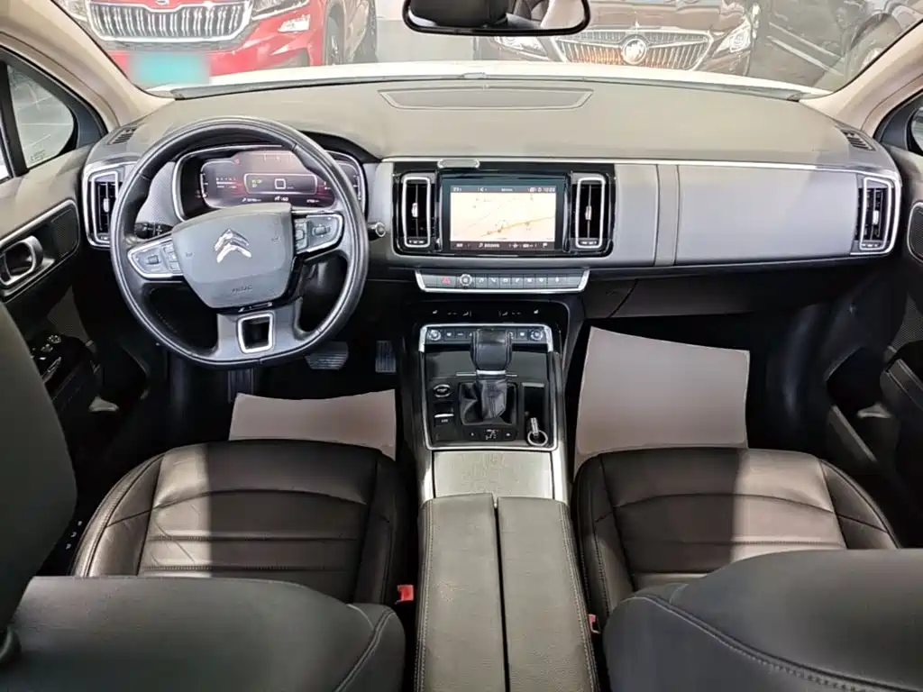 Citroen C6 — миниатюра 10