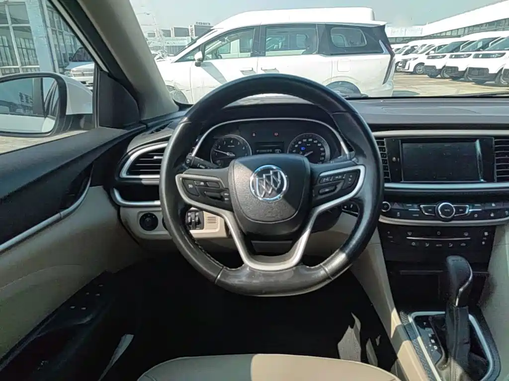 Buick Excelle — миниатюра 11
