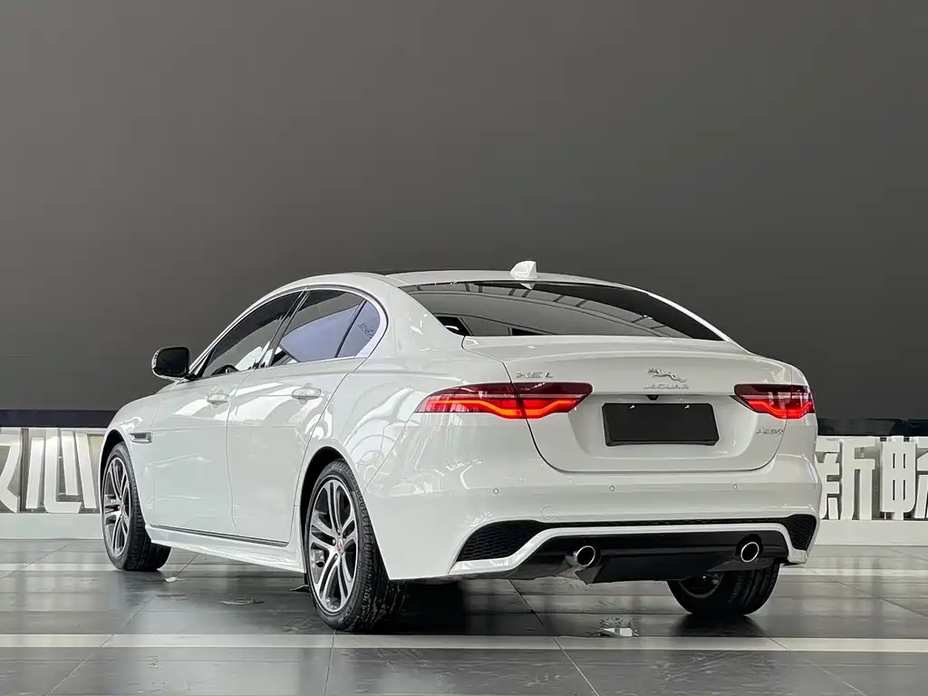 Jaguar XEL 2021 2.0T 250PS R-DYNAMIC S Sport