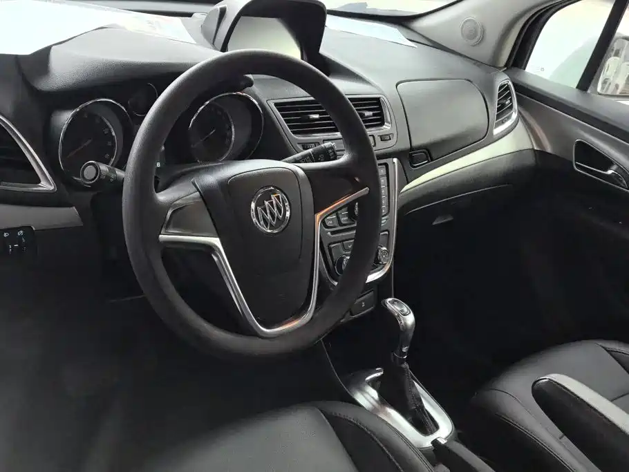 Buick Encore — миниатюра 12