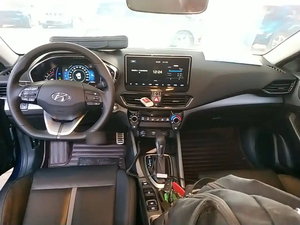 Hyundai Fista — миниатюра 10