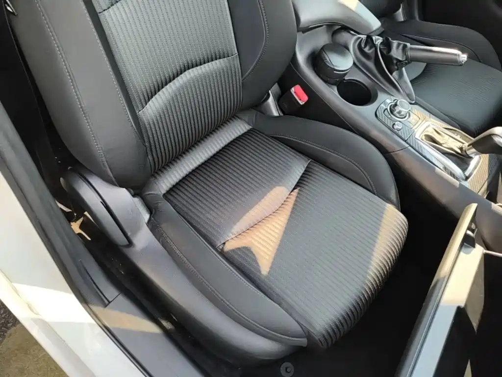 Mazda 3 Axela — миниатюра 25