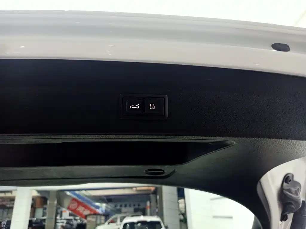 Audi Q2L — миниатюра 21