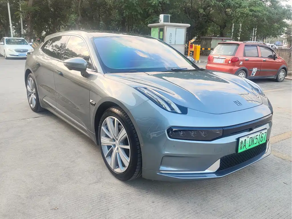 ZEEKR EXTREME KRYPTON 001