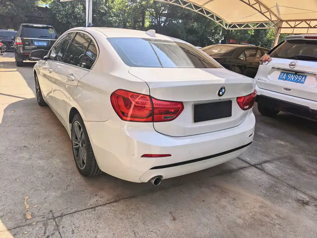 BMW 1 Series — миниатюра 10
