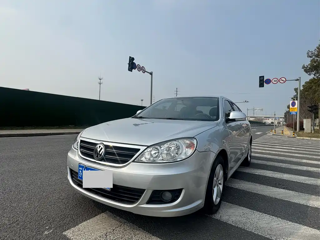 Volkswagen Lavida 2013