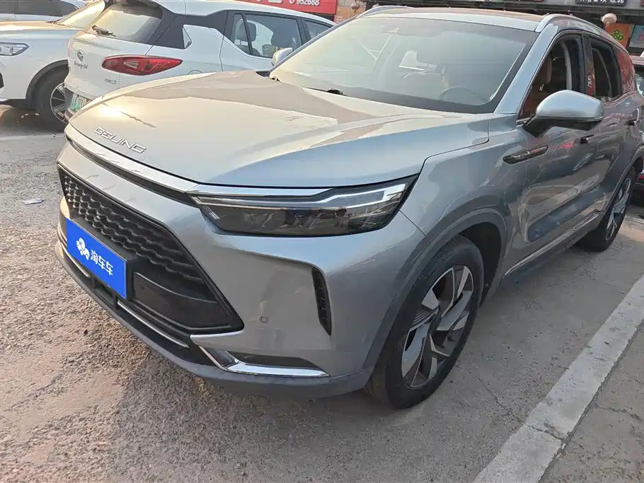 BAIC X7 2021