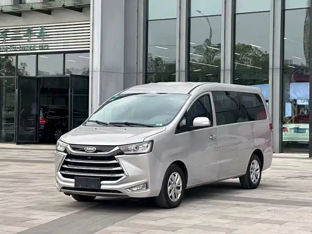 JAC Motors RUIFENG M4