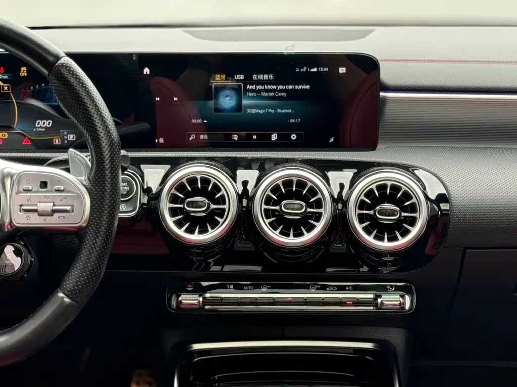 Mercedes-Benz A-Class AMG — миниатюра 10