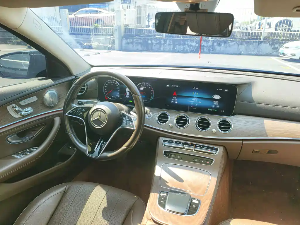 Mercedes-Benz E-Class New Energy — миниатюра 12