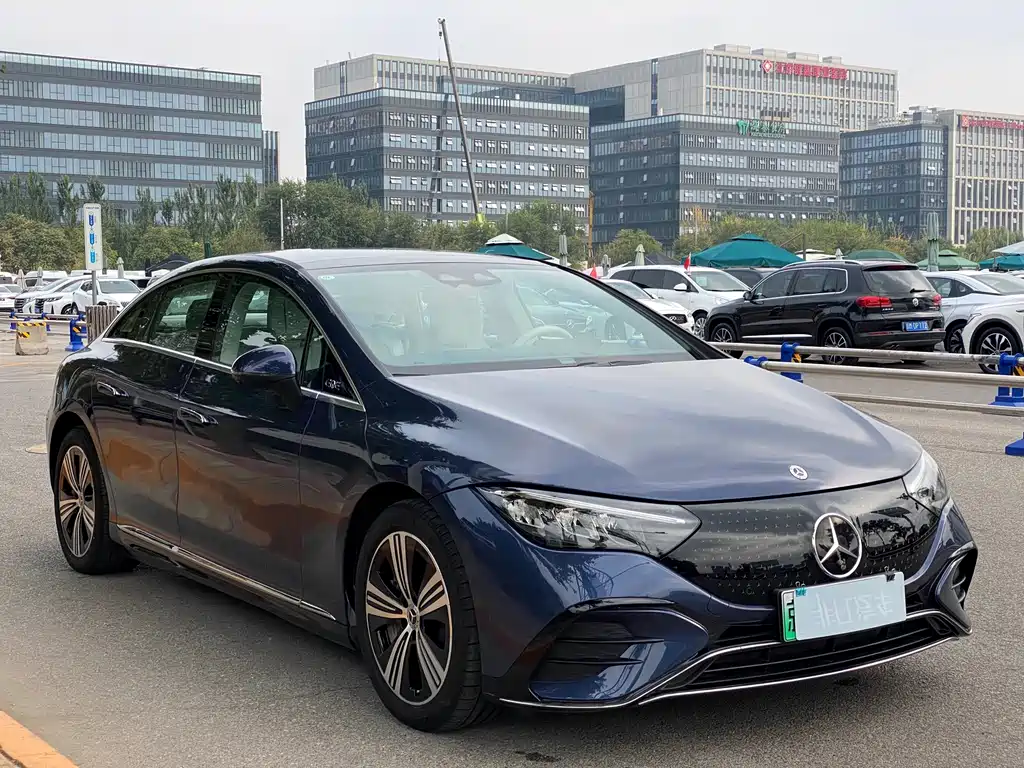 Mercedes-Benz EQE — миниатюра 5