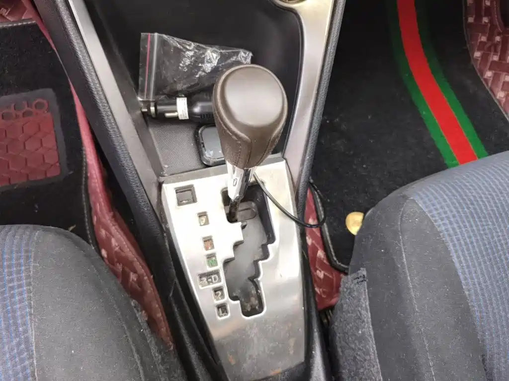 Toyota Yaris L — миниатюра 7