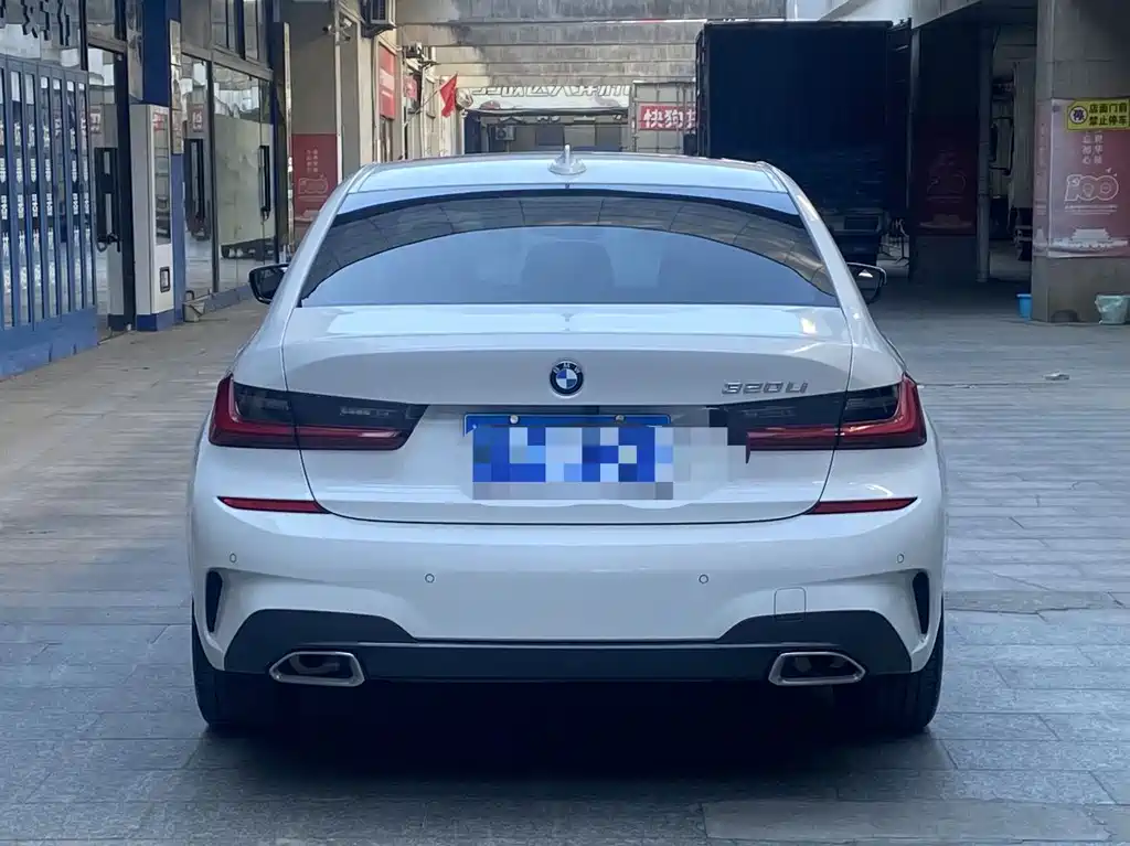 BMW 3 Series — миниатюра 7