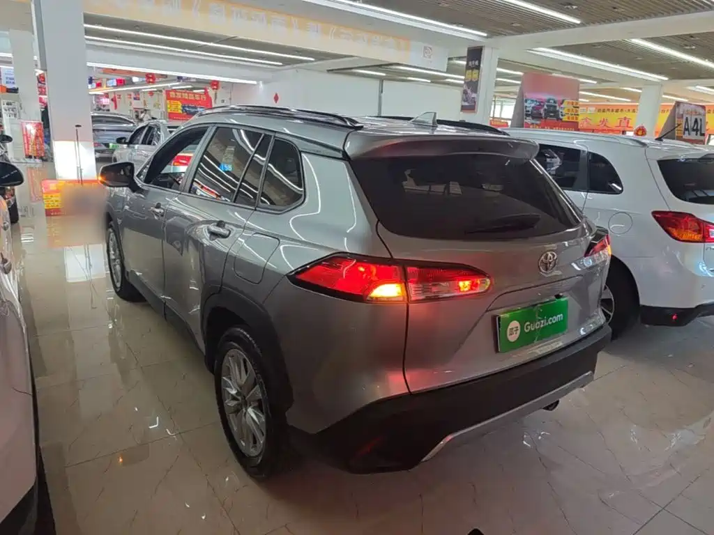 Toyota Corolla Cross — миниатюра 5