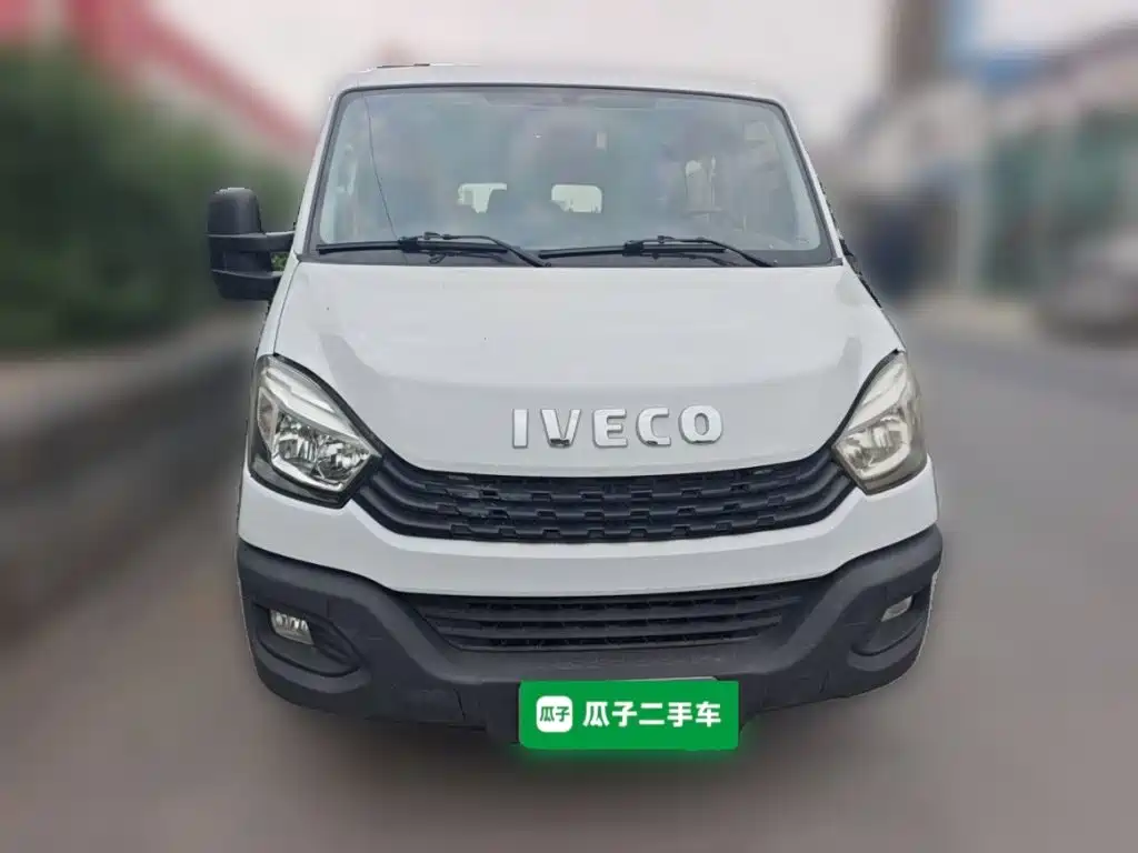 IVECO Ousheng — миниатюра 2