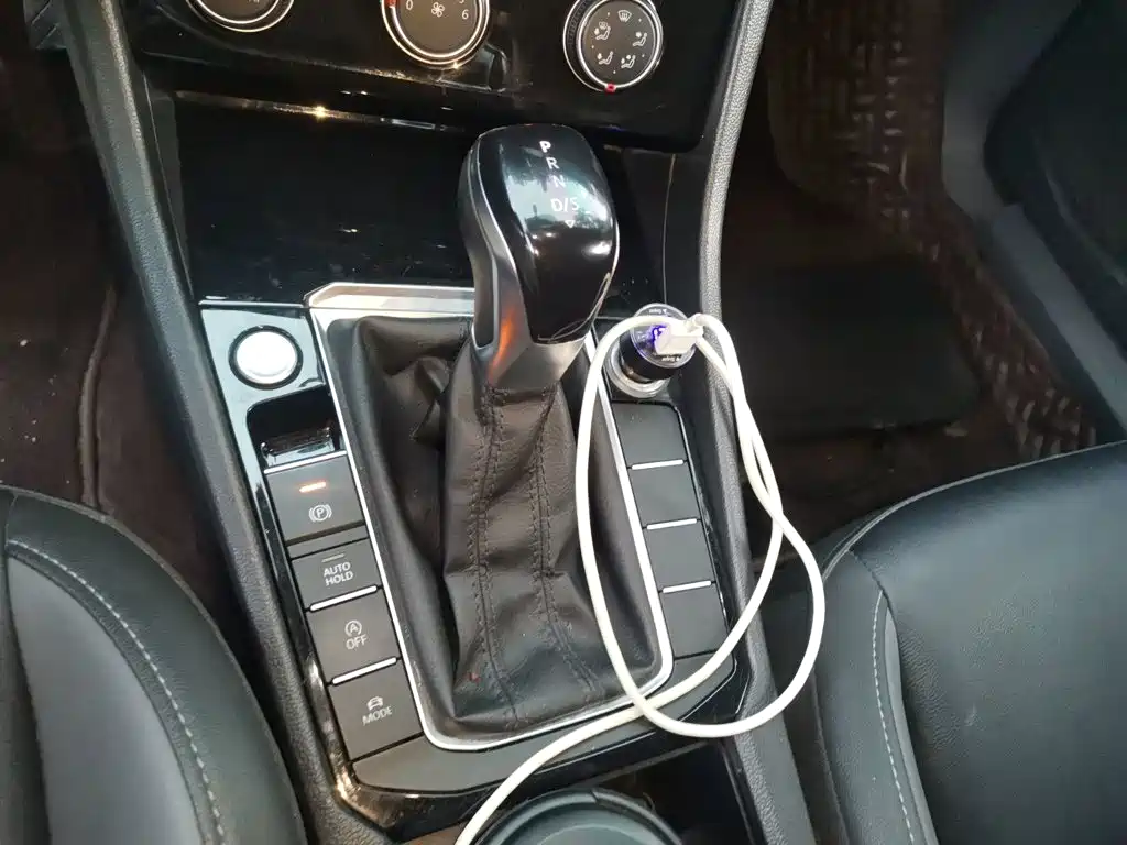 Volkswagen Sagitar — миниатюра 15