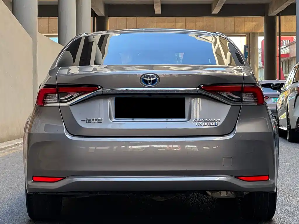 Toyota Corolla — миниатюра 4