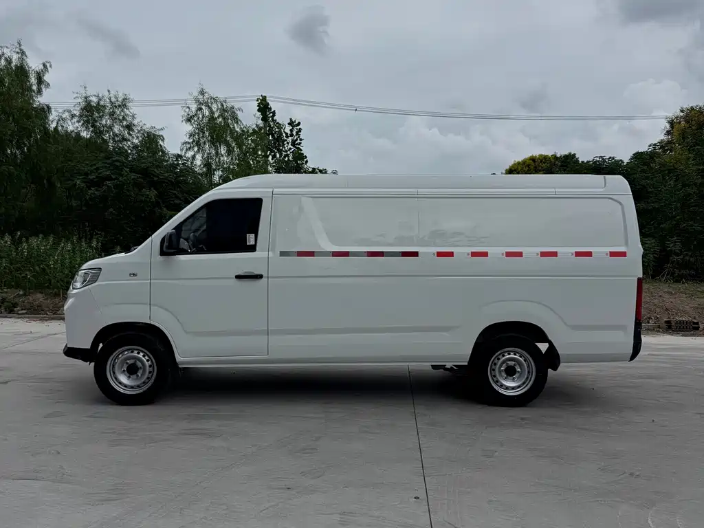 Karry Jiangtun E7 — миниатюра 3
