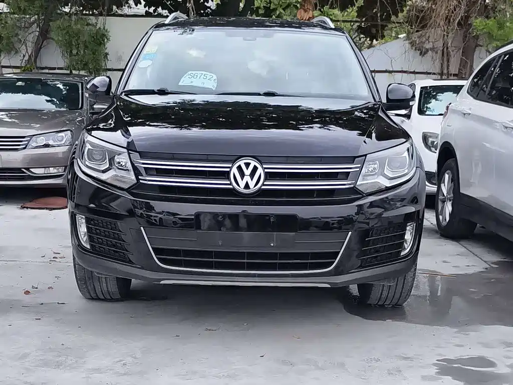 Volkswagen Tiguan 2015 1.8TSI AT Luxury