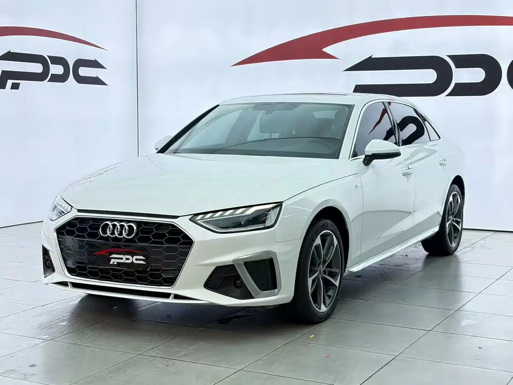 Audi A4L 2022 40 TFSI Fashion Dynamic Type