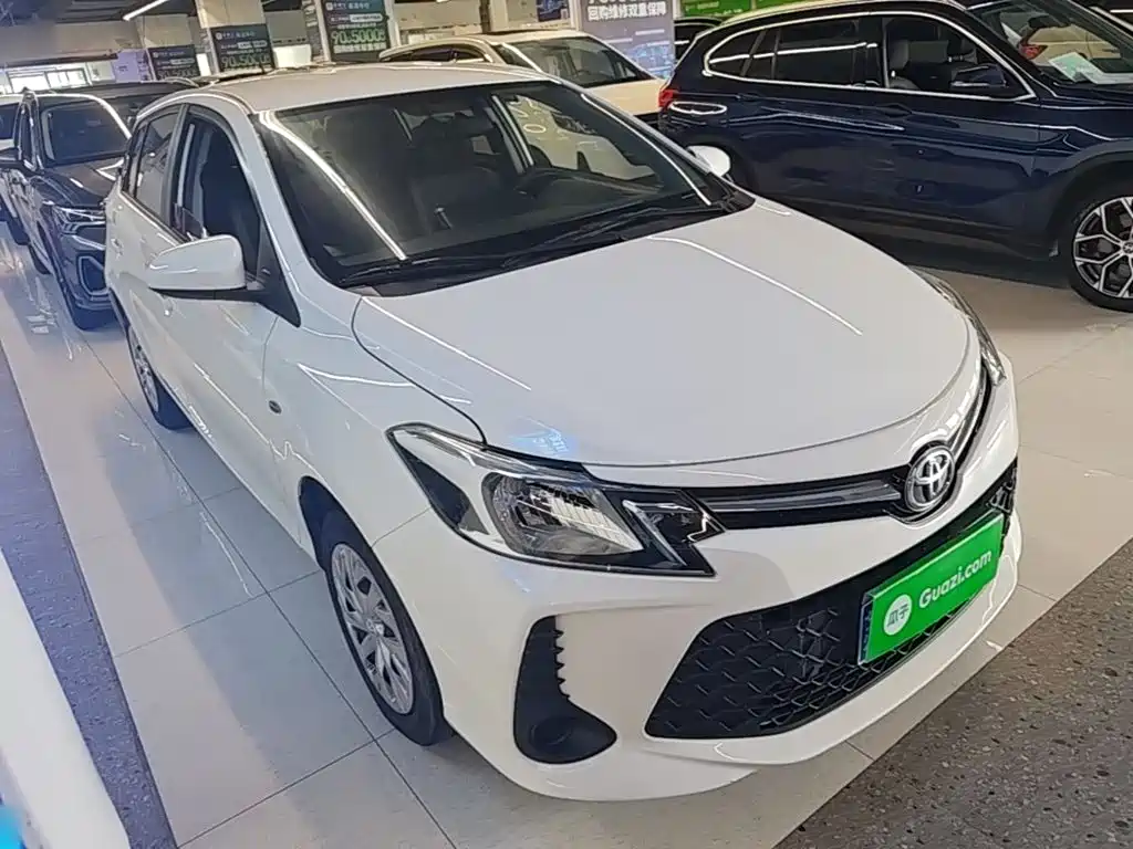 Toyota Vios FS — миниатюра 4