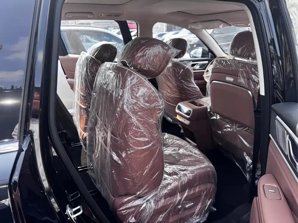 Wuling Xingguang L — миниатюра 9