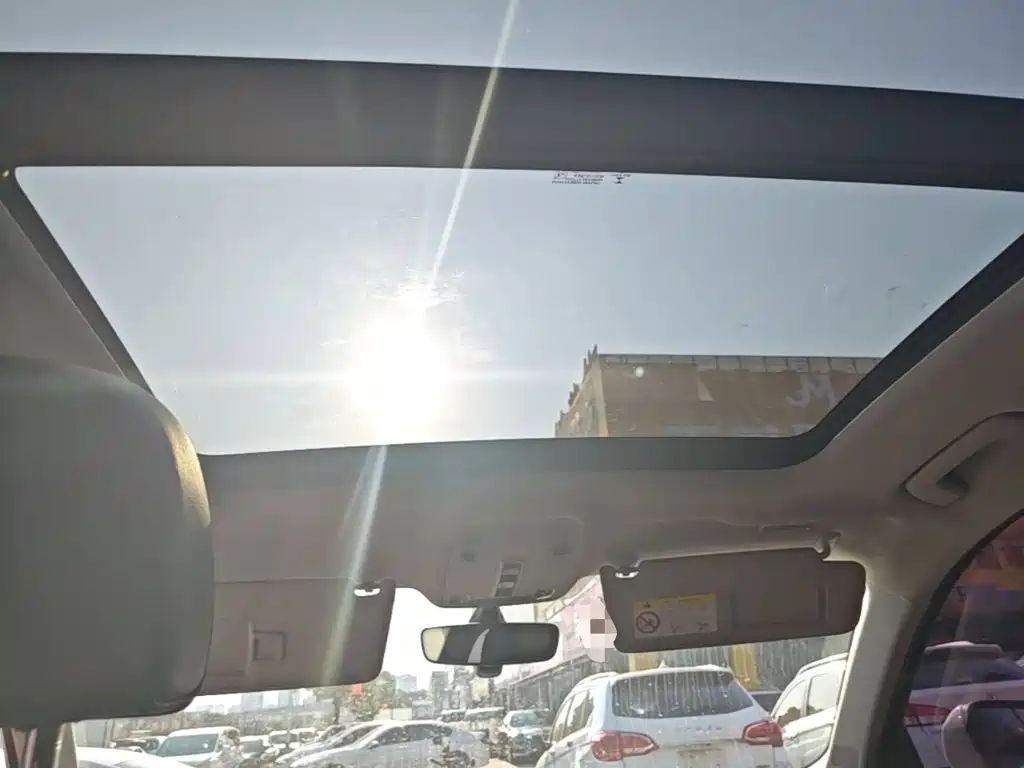 Audi Q3 — миниатюра 18