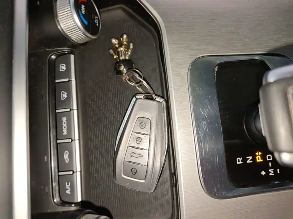 Geely Binyue — миниатюра 9