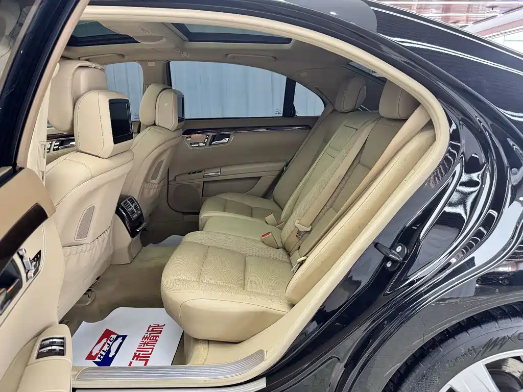 Mercedes-Benz S-Class S 2010 S 350 L 4MATIC