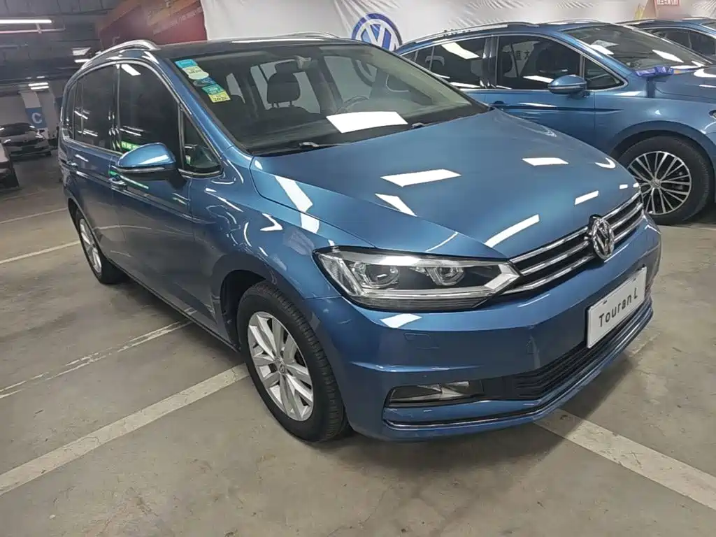 Volkswagen Touran — миниатюра 4