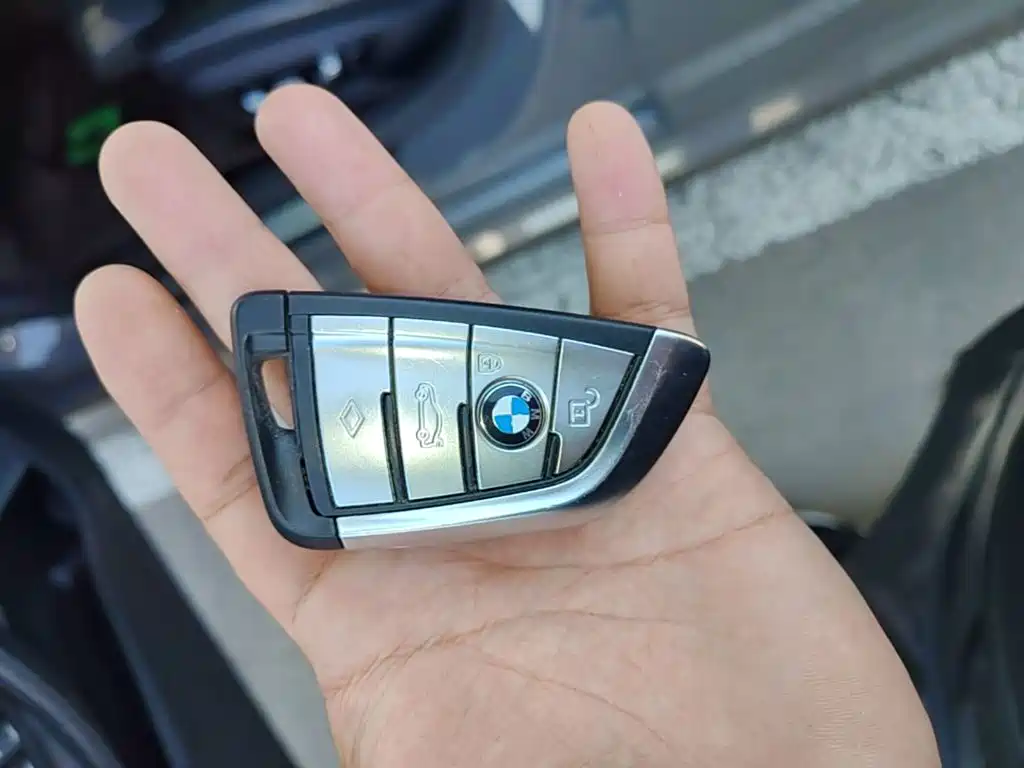 BMW 5 Series (Import) — миниатюра 9