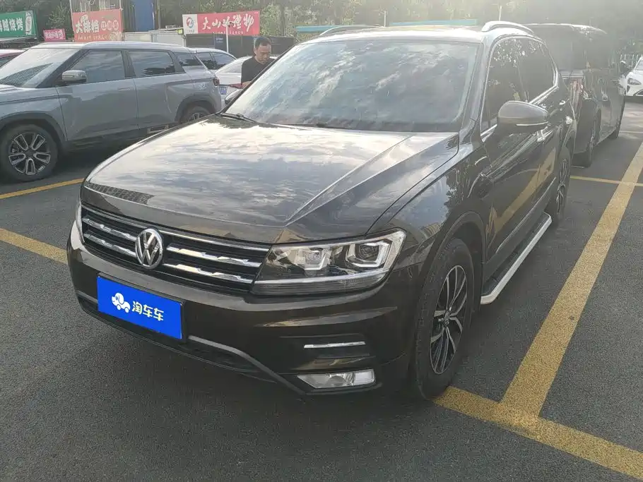 Volkswagen Tiguan L