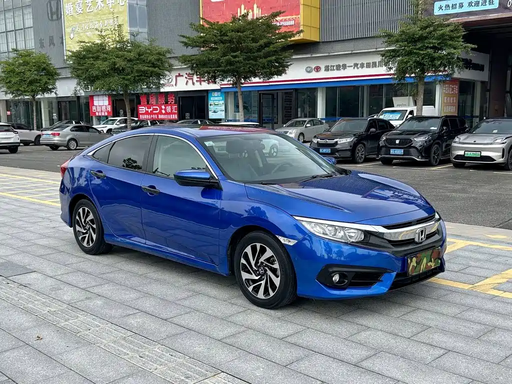 Honda Civic — миниатюра 4