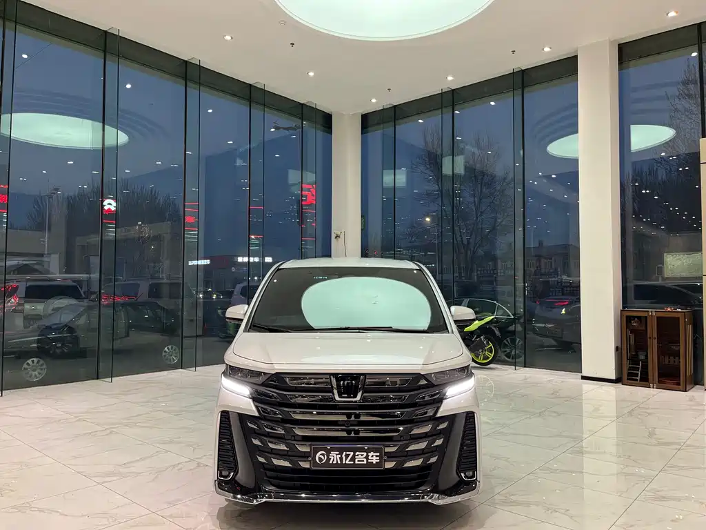 Toyota Vellfire 2025