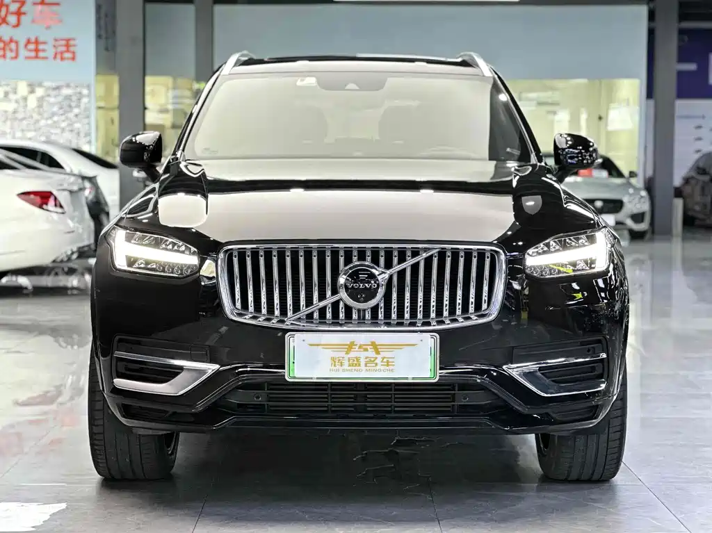 Volvo XC90 2022 E T8 Luxury 7 мест
