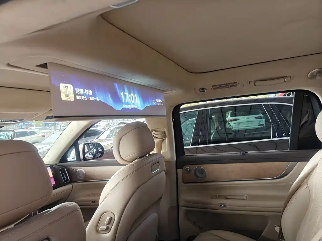 AITO ASK THE WORLD M9