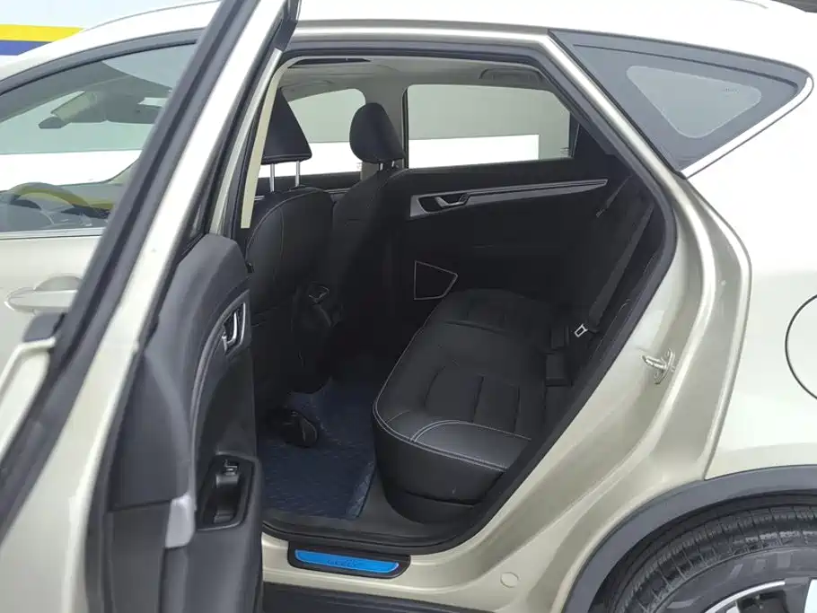 Geely Emgrand GS — миниатюра 11