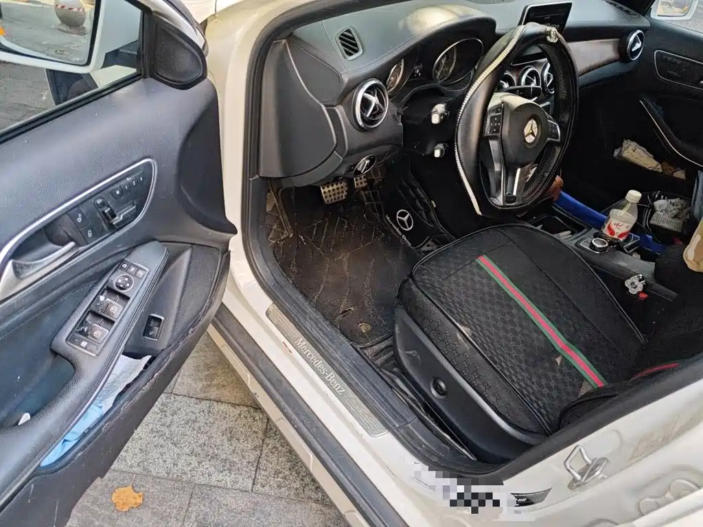 Mercedes-Benz GLA — миниатюра 17