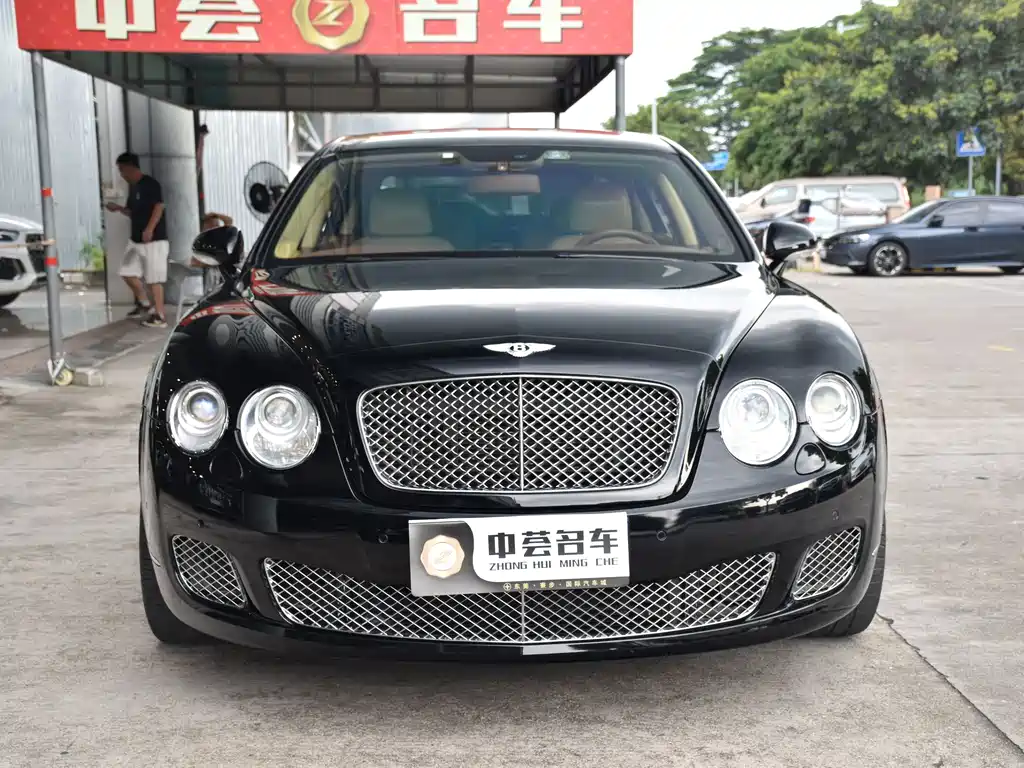 Bentley Flying Spur — миниатюра 2