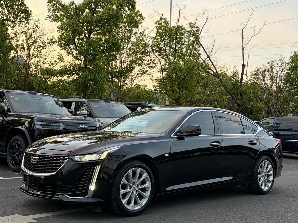 Cadillac CT5 2023