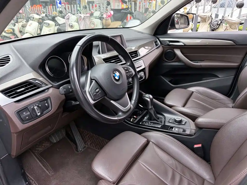 BMW X1 — миниатюра 7