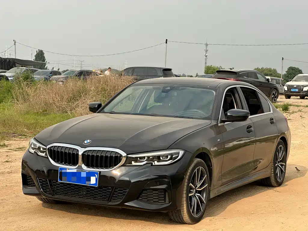 Купить BMW 3 Series