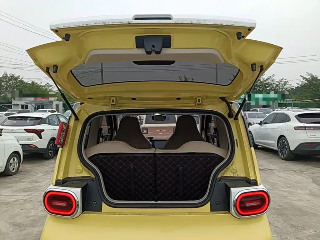Wuling MINIEV — миниатюра 19